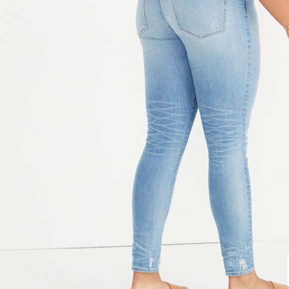 Madewell 9" High-Rise Skinny Jeans: Destructed-Hem Edition size 32 - Picture 2 of 8